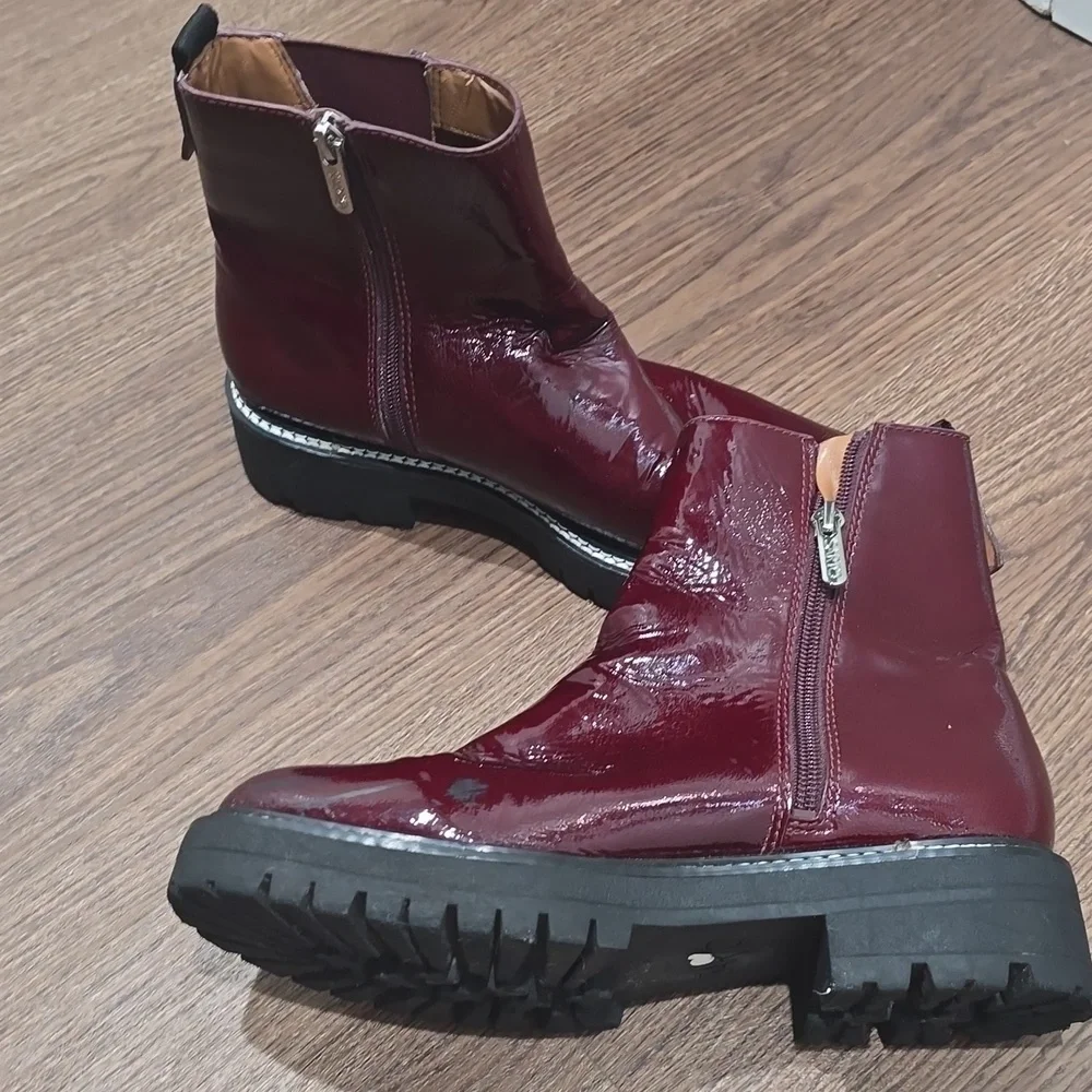 Franco Sarto Women’s Glossy Burgundy A-Freda Chelsea Ankle Boots‎ 8